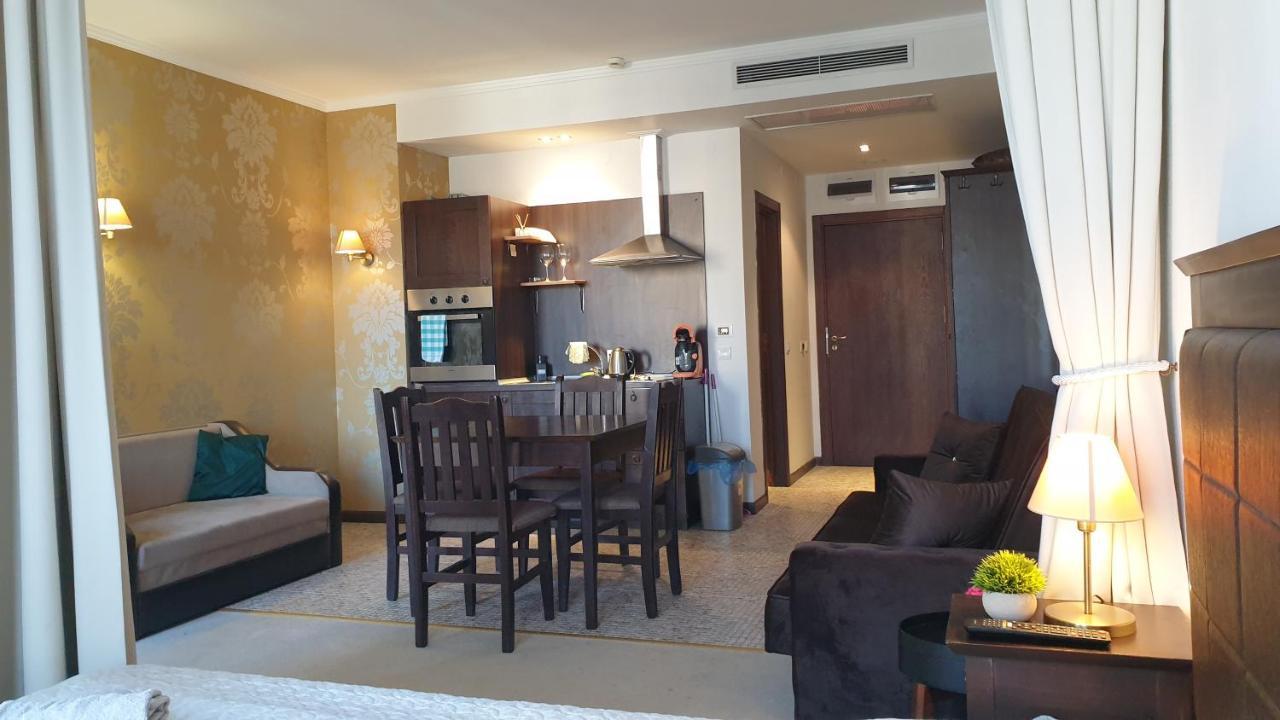 Royal Beach Private Apartments Sunny Beach Esterno foto