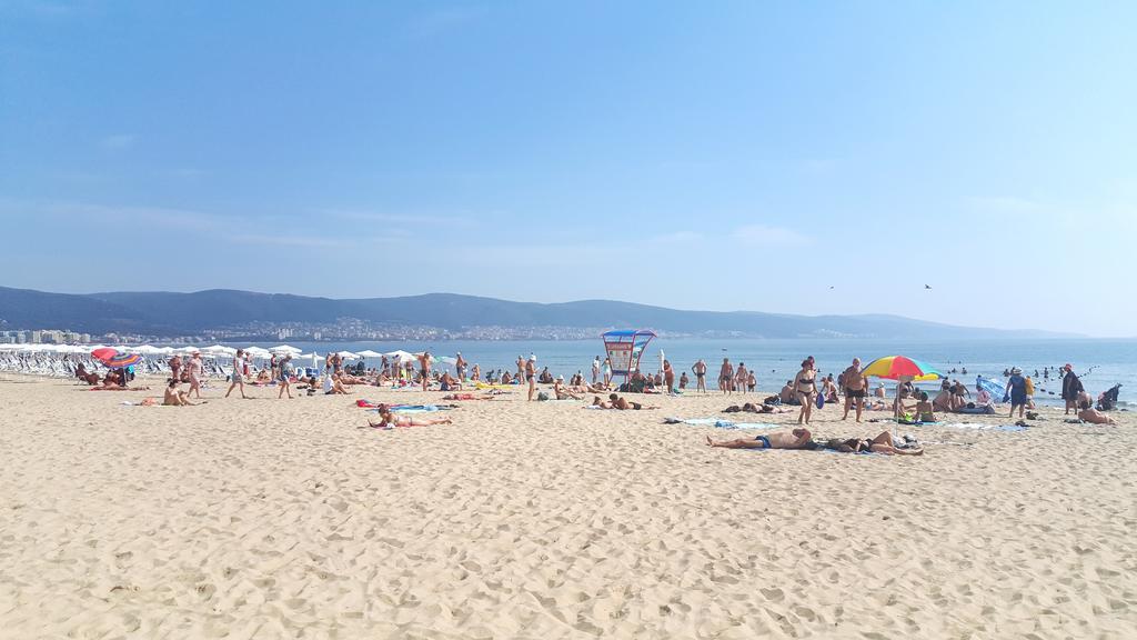 Royal Beach Private Apartments Sunny Beach Esterno foto