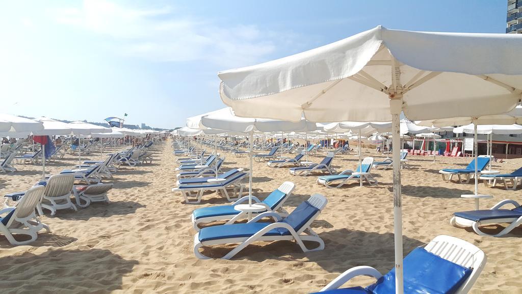 Royal Beach Private Apartments Sunny Beach Esterno foto